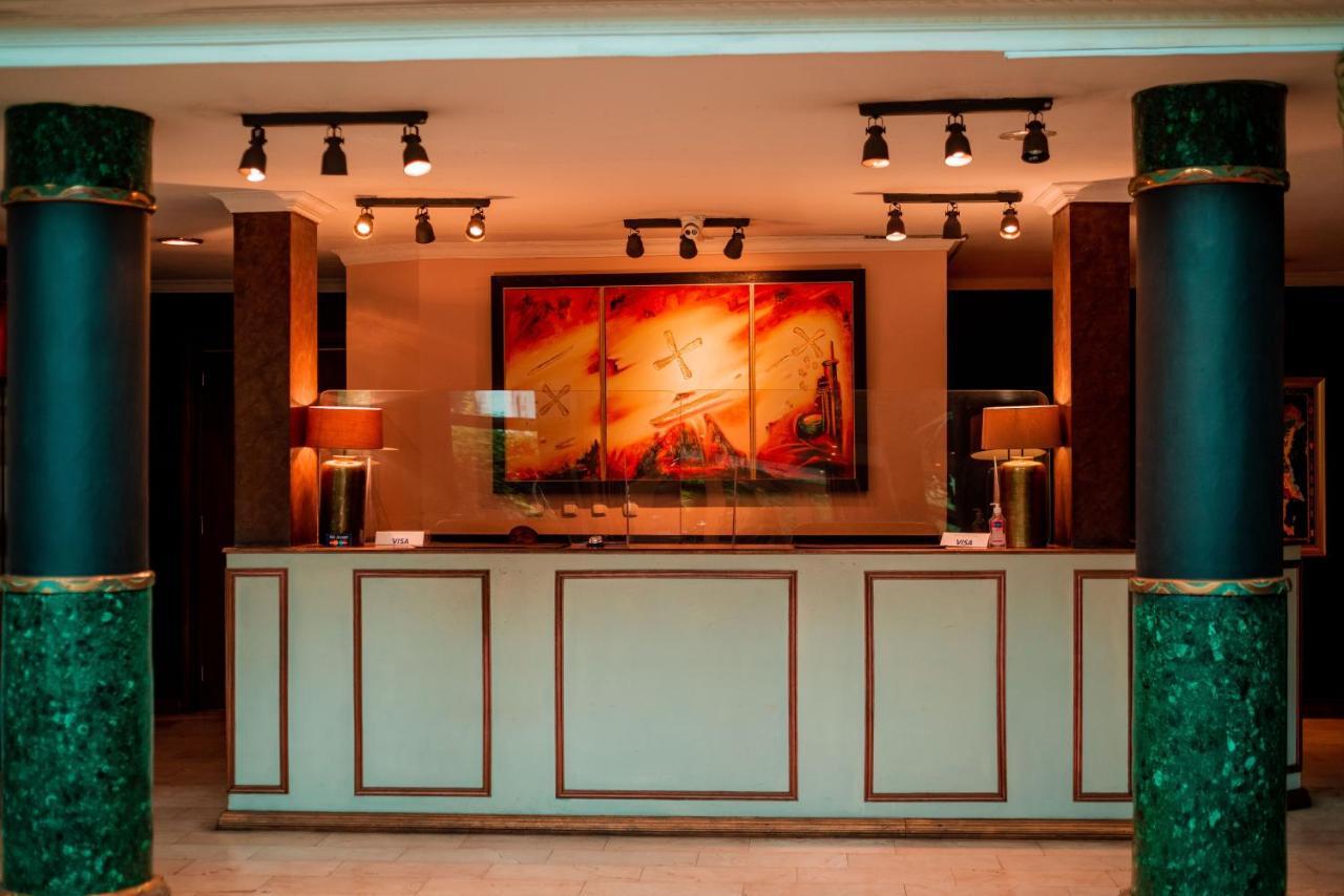 Sultani Hotel 킨샤사 외부 사진